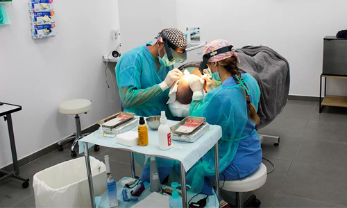 Injercare | Clínica de Injerto Capilar en Granada